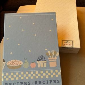 Hallmark 60 page recipe book..new, never used